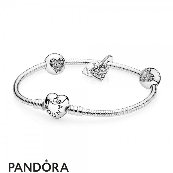 Women's Pandora Jewellery Hearts Of Winter Bracelet Gift Set