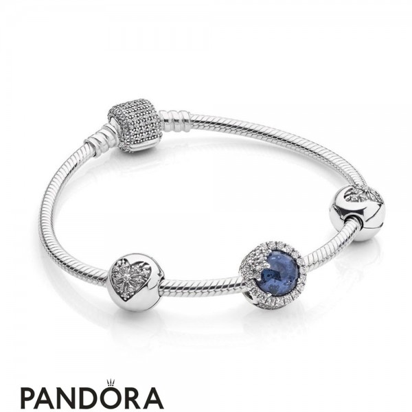 Pandora Jewellery Holiday Gift Winter Collection Dazzling Snowflake Bracelet Gift Set